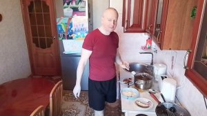 Не надо есть сало.