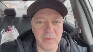 тройняшкин ПАПА - ＂КИНА НЕ БУДЕТ＂ с маминым экраном на кухню