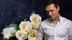 Белые розы...Седая ночь...