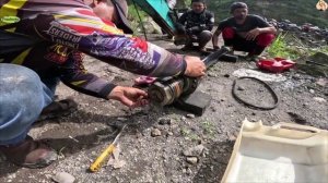 Строительство, обслуживание экскаватора