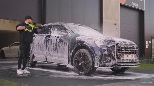 Первая зимняя мойка Audi SQ8. Тщательная мойка. АСМР