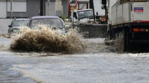 Наводнение пришло в Чечню вслед за Дагестаном. Людей эвакуируют целыми поселками