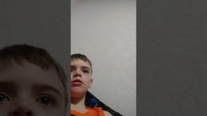 Алиса отгадывает моего персонажа