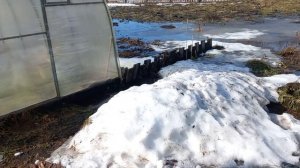 работаю бабушкой-внучки сестры в гостях)))приезжали и родные внучки