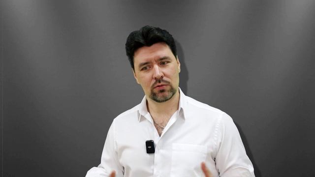 Виктор Елизаров- Моя первая роль в театре