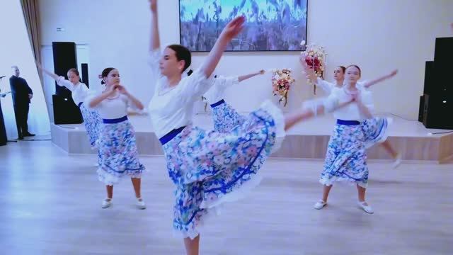 Лирический танец "За тихой рекою в берёзовой роще..."