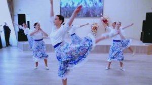 Лирический танец "За тихой рекою в берёзовой роще..."