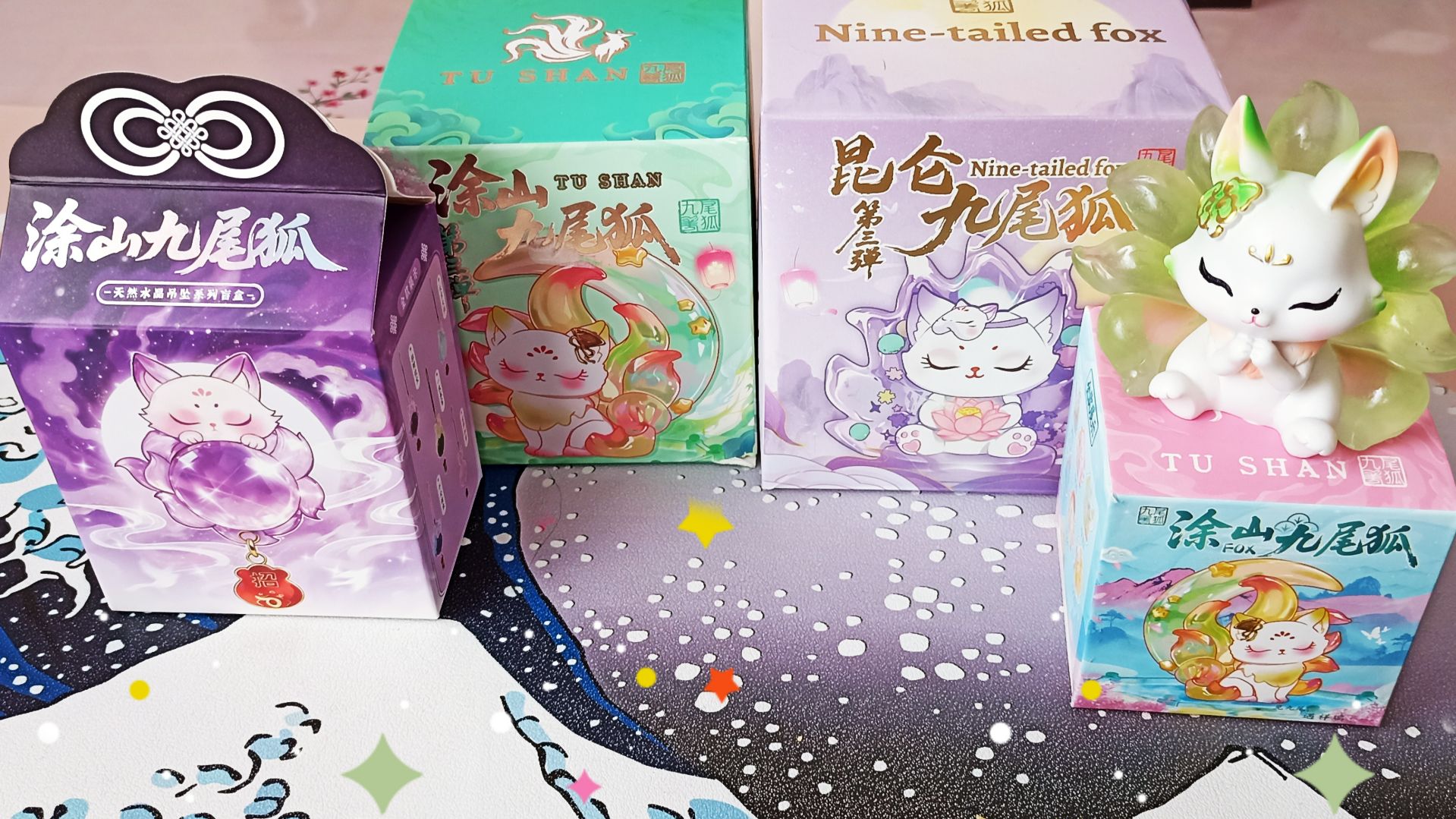 Распаковка и обзор сюрпризов. Девятихвостики