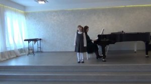 Лотц Виолетта, ДШИ №1 г. Братск. муз. Ю.Юртовой Колыбельная, муз. З.Левиной сл. З.Петровой Неваляшки