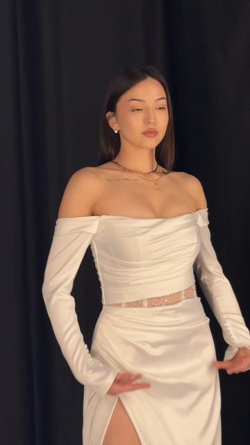 💎 Свадебное платье — это не просто ткань. Это обещание, которое ты даёшь себе.