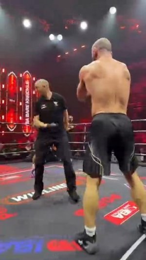 ⚡Вагаб Вагабов победил Йоэля Ромеро единогласным решением судей и стал чемпионом IBA Bare Knuckle