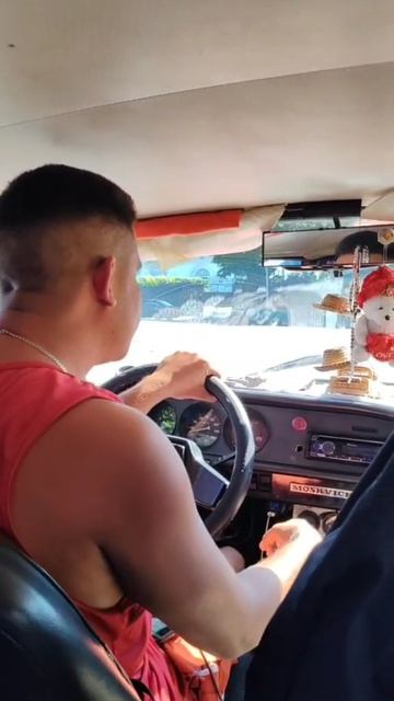 На Москвиче-2140 по Гаване