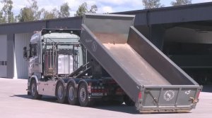 Супер самосвал