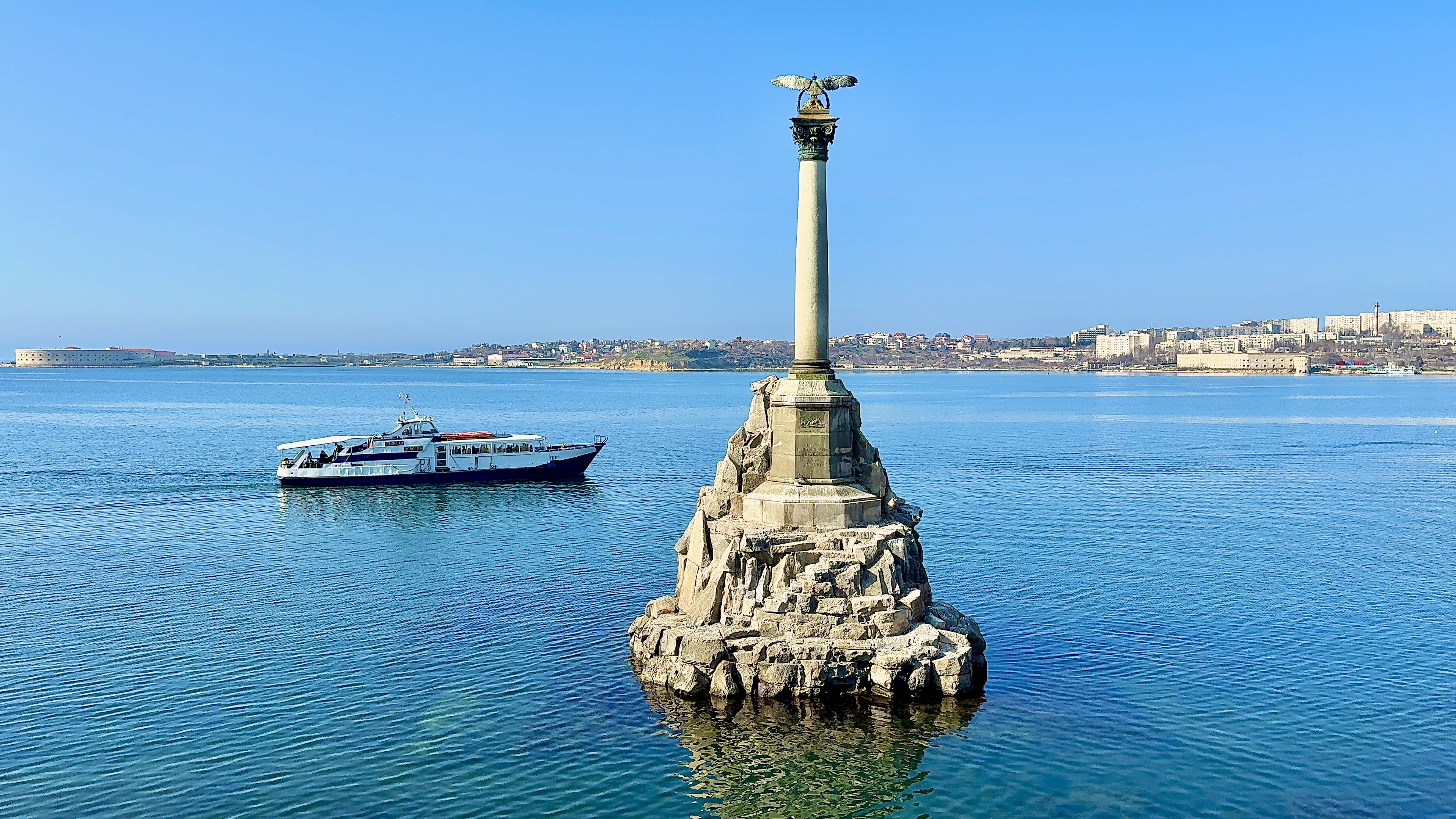 СЕВАСТОПОЛЬ 2026-Я в ШОКЕ, как ВЫГЛЯДИТ сейчас ГОРОД! Показываю ПРАВДУ! Прогулка по центру! Крым