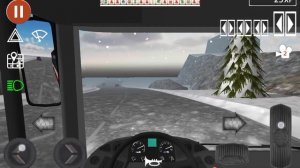 Еду только на красный свет светофора в Public Transport Simulator