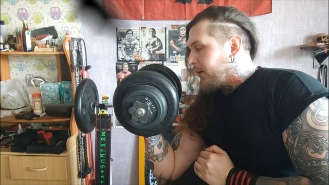 Подъем гантели на скамье Скотта 26×6