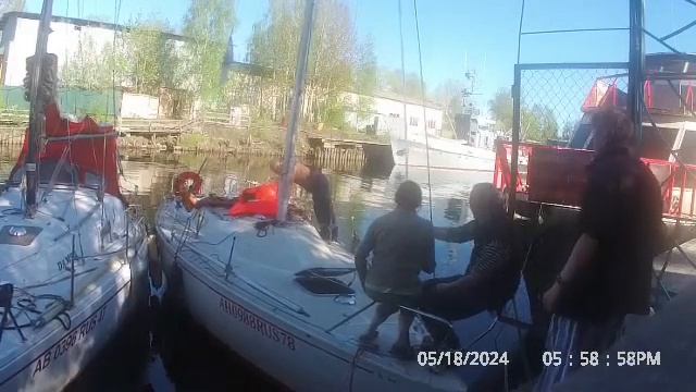 Осмотр моторного отсека