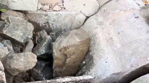 Строительство, дробление щебёнки