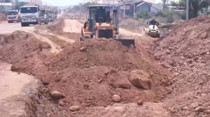 Strong Komatsu Bulldozer Repairing Highway Road With 25T Dump Trucks