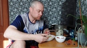 Мукбанг. Пюре с жареной курочкой и домашним майонезом. Аджимушкайские каменоломни.