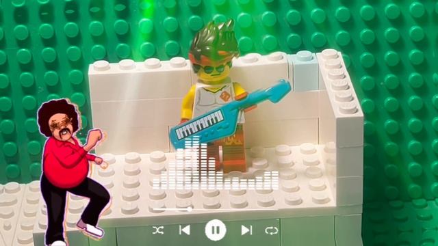 Мини фигурка зажигает!!! смотреть онлайн