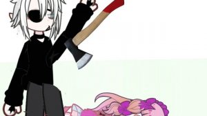 Она Леону задние волосы отгрызла вот он ей и мстит.