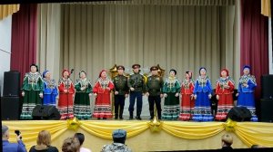 "Небо над водой" Поют казаки