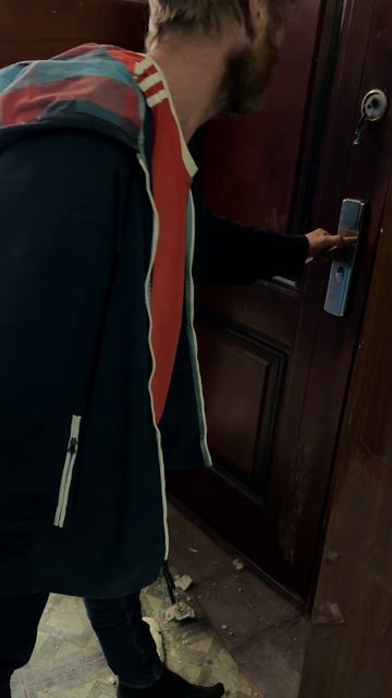 Дверь запели. Приквел.