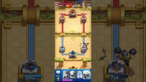 играю в клеш рояль!