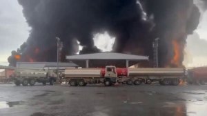 Аэропорт в Бахрейне после иранской атаки на радиолокационную станцию.