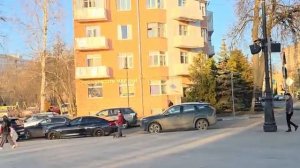 НЕМНОГО РАЗВЕЯЛАСЬ...