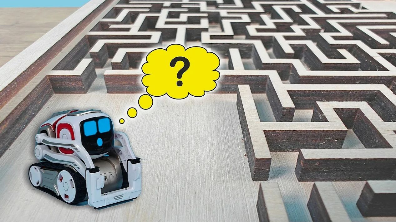 Что если робот Cozmo попадет в зеркальный лабиринт