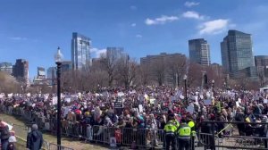 ‼️🇺🇸🇮🇷«Нам не нужен король!» — в США миллионы вышли на улицы против Трампа из-за войны в Иране