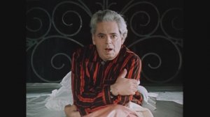 А мир вверх тормашками! Фрагменты из телефильма ″Люди и манекены″. 1974 г. А. Райкин