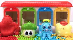 Мультики для детей. Мультики для малышей. Гараж и цветные бусинки. Игрушки