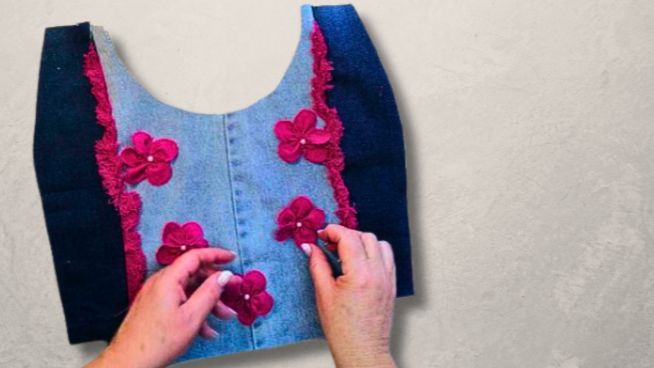 Буду удивлять! Мало кто знает этот хитрый способ. Что сшить необычное из джинсов и швейного мусора.
