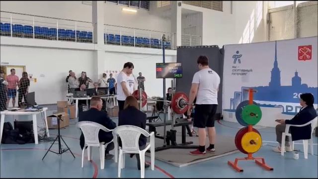 Егор Зобач - победитель Кубка Питера по классическому жиму 2026 г.