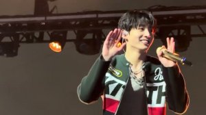 Фанкам: BTS выступают на «Спотифай Swimside» в Нью-Йорке!