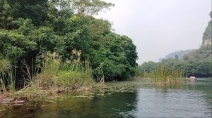 И правда очень похоже на  бухту Халонг!