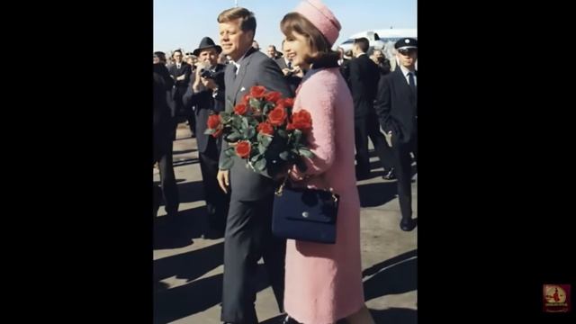 7 Iconic Dresses