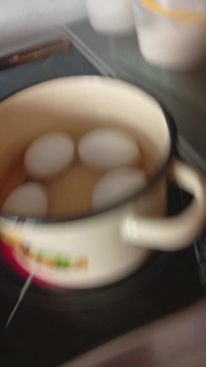 делаем яйца