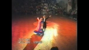 СТК "Виктория"; медленный вальс; Роман Пахалюк / Людмила Батурина; 1998 г. Стандартная программа.
