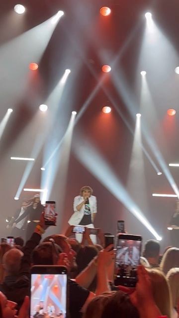 Сергей Серков. Поем 🎤 и танцуем 🕺