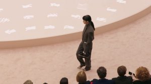 Показ женской коллекции Ferrari осень-зима 2026-2027 - 4К