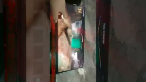 играю в игру Яндекс игры побег от блогера