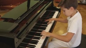 АНДРЕЙ ГОНЧАРОВ (10лет)🎼🎵🌹Собственное сочинение - Песня без слов Соч.6 №1