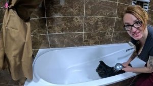 Алиса Неземная- ХАЗЯЙКА-И МЕТЛУ КУПИЛА,И СОБАЧКУ ПОМЫЛА😁