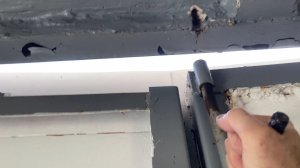 Как правильно закрыть гараж изнутри, чтобы не пришлось резать ворота.