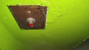 (железное купе). Пассажирский лифт МЛЗ 1997. 1-подъезд, Губкина 17Б, Белгород