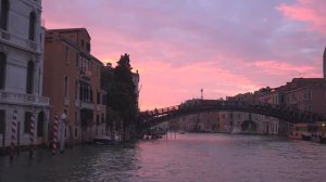 МУЗЫКА, СНИМАЮЩАЯ СТРЕСС И НАПРЯЖЕНИЕ